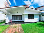 3 Bedrooms House for Sale in Dehiwala