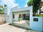 3 Bedrooms House for sale Kottawa