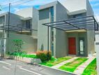3 Bedrooms Modern Villa for Sale at Canterbury Piliyandala