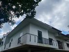 3 Bedrooms Upstair House for Rent in Ragama