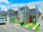 3 Bedrooms Villa for Sale at Canterbury Piliyandala
