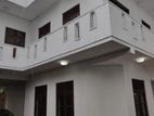 3 BR Upstair House for rent in Mount lavinia