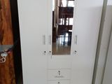 3 DOOR WHITE CUPBOARD (K-17)