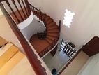 3 Floor Luxury Big House in Nugegoda for Sale