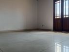 3 room first floor house for rent in mountlavinia