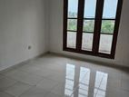 3 room fist floor house for rent in dehiwala 81w