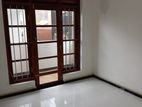 3 room fist floor house for rent in dehiwala (w64)