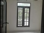 3 Room Fist Floor House for Rent in Mountlavinia