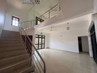 3-Storey 4BR House For Rent in Battaramulla |EH424