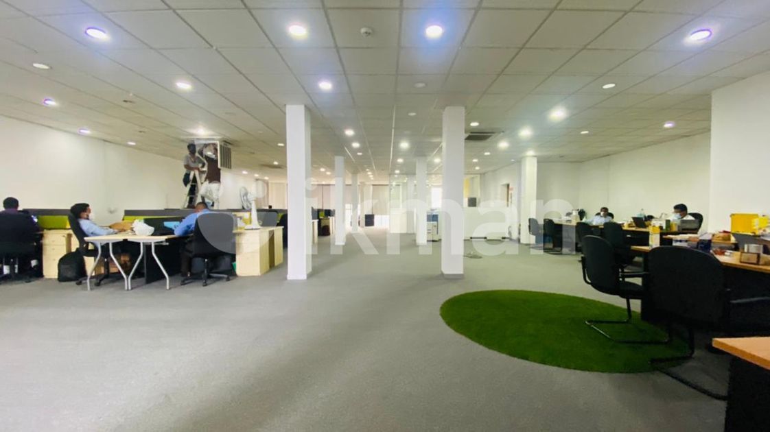 3 Storey Commercial Building in Skelton Road Colombo 5 for Sale ikman