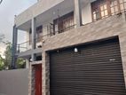 3 storey house rent in Malabe