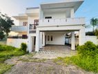 3 Storied Brand New House In Athurugiriya