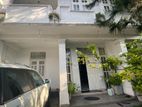 3 Storied House for Sale in Colombo -9