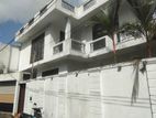 3 Storied House for sale in Thalawathugoda