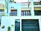 3 Story 4 Bedrooms Furnished House For Rent in Colombo 5 - EH258