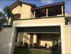 3-Story Modern Luxury Home in Ragama (HO-GAMRG-85)