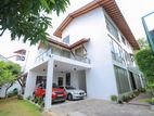 31.0 Perches Luxurious 5-bedroom House for Sale in Nugegoda