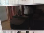 LG 32' Inch LED TV