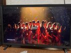 32" LG LED TV