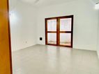 3,700 Sq.ft Commercial Building / House for Sale in Colombo - CP36086