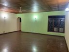 3BHK 1st Floor House For Rent In Dehiwala