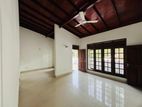 3BHK First Floor House For Rent In Dehiwala