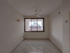 3BR House For Rent in Colombo 5 - EH144