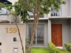 3BR Luxury Brand-New house Rent in Canterbury Kahathuduwa