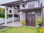 3st luxury house for sale in athurugiriya