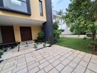 3st Luxury House for Sale in Battaramulla