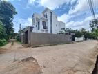 3st Luxury House for Sale in Boralasgamuwa Junction