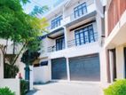 3unit House for Sale Dehiwala Super Location parking facilities