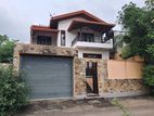 4 Bed Fully Ac House for Rent Pelawaththa