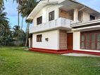 4 Bed House for Rent in Kandana