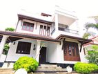 4 Bed Rooms Bath House For Sala in Negombo