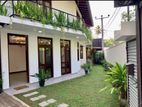 4 Bed with Attached Bath for Rent Thalawathugoda