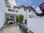 4 Bed With Super House Sale Athurugiriya