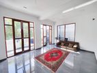 4 Bedroom 1st Floor House for Rent in Dehiwala