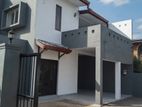 4 Bedroom 3 Bath 10 Perch House for Sale in Pannipitiya