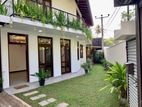 4 Bedroom House for Rent - Thalawathugoda (EM028DV)