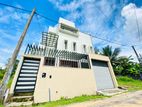 4 Bedroom House for Sale – Athurugiriya, Mullegama