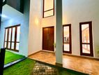 4-Bedroom House for Sale – Hokandara