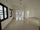 4 Bedroom House for Sale in Colombo 05 (UR71)