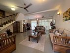 4 Bedroom House for Sale in Colombo 5
