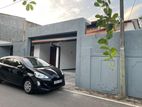 4 Bedroom House for Sale - Nugegoda (EM407)