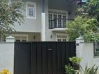 4 Bedroom House for Sale – Piliyandala (EM336)