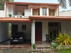 4 Bedroom Modern Bungalow for Sale – Nugegoda (EM291)