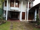 4 Bedroom Three-Storied House for Sale - Pita Kotte (EM1018)