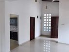4 Bedrooms House For Sale in Battaramulla - PDH273