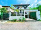 4 Bedrooms House For Sale in Kottawa Siddamulla